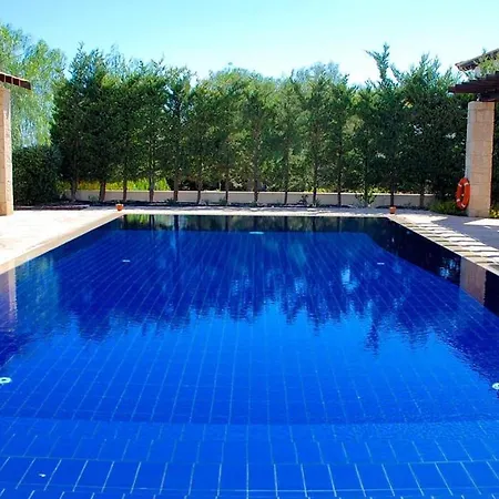 Beautiful, Spacious 4 Bedroom Galata - Private Pool And Sea Views *