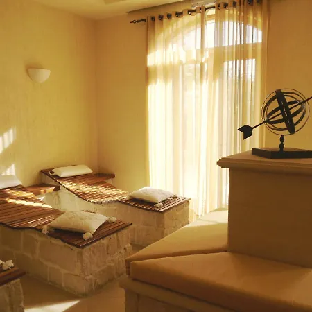 Beautiful, Spacious 4 Bedroom Galata - Private Pool And Sea Views Kouklia